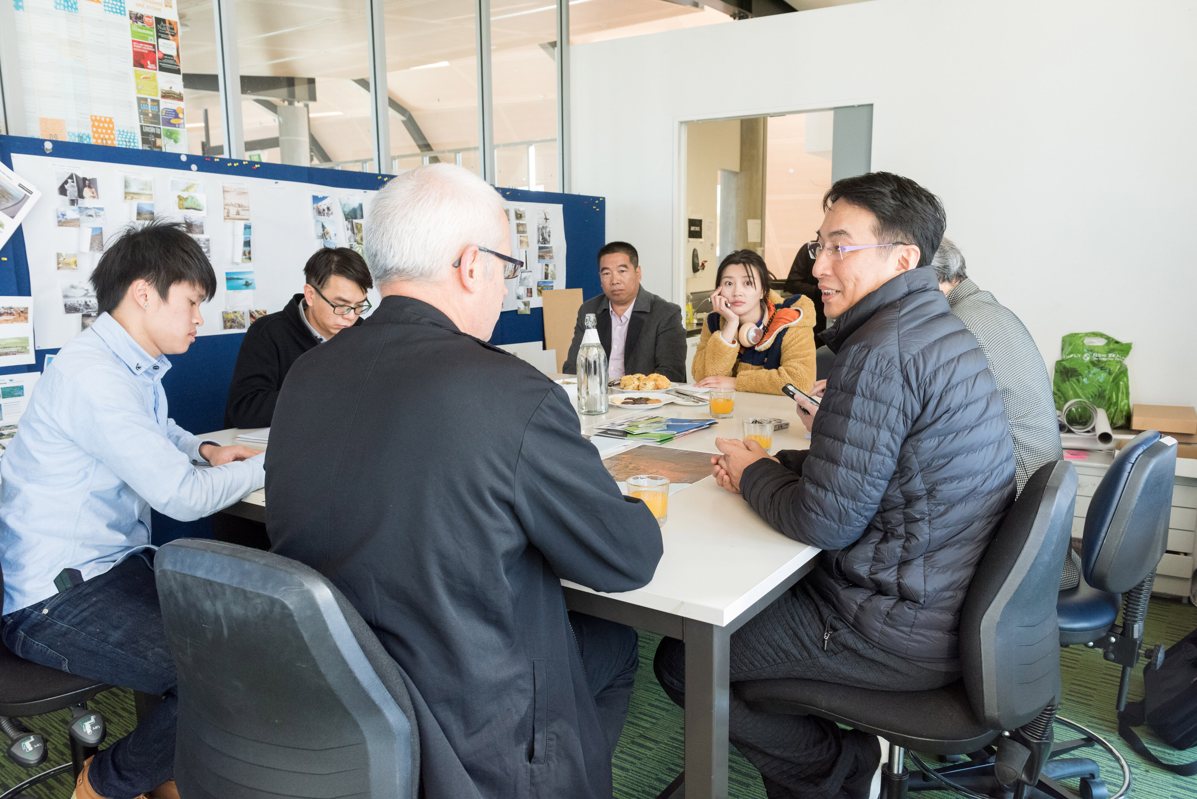 2016-4-19 LU SoLA Visit 001