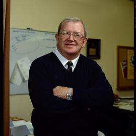 LINLINK Director and Chief Executive Officer of the Agricultural Engineering Institute (AEI) Dr Terry Heiler, September 1991
