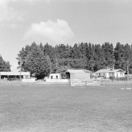 Farmhouse and Outbuildings, Possibly Associated with Lincoln College 02