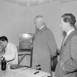Wool Science visit by Sir Alexander Todd and Ian Fraser 1961(Blackmore Neg 5140)