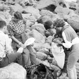 Students conducting fieldwork  (Blackmore Neg 5187)