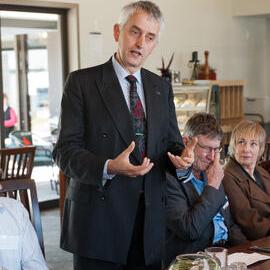 VC at Tuesday Lunch Club-2012-10-23_DSC8365