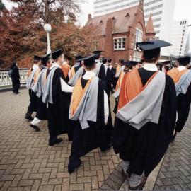 Graduation ceremony, 17 May 2000 043