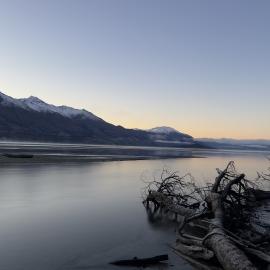 Lake Wakatipu in the background with beautiful mountains in Queenstown