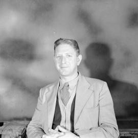 H.G. Hunt, Registrar 1946-76 (Blackmore Neg 5206)
