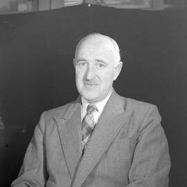 Malcolm McRae Burns, Principal of Lincoln College from 1952-74 (Blackmore Neg 5214)