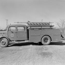 Lincoln fire engine, 1960s (Blackmore Neg 5956)
