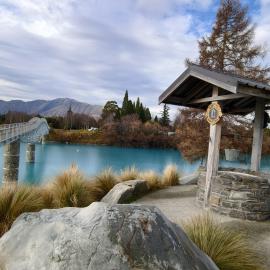 Maclaren Footbridge and Wishing Well at Lake Tekapo