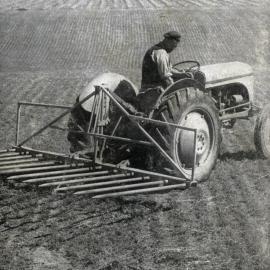 1951 The buckrake