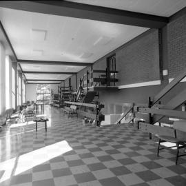 0261 1971 New Lecture Theatres Interior Foyer adjacent to Hilgendorf wing 1