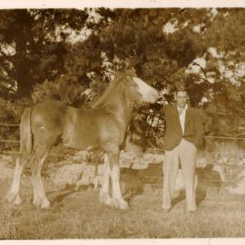 1935 W D Robinson and Horses