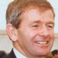 12 April 1999 
Lincoln's Bledisloe Medal to Kiwifruit Leader