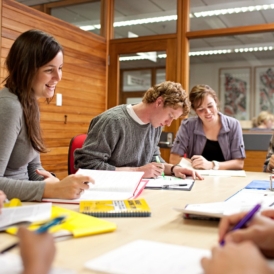 10 March 2000 
'O' for Orientation, 'S' for Superb