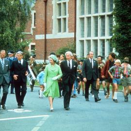Royal visit to Lincoln, 4 March 1977 02