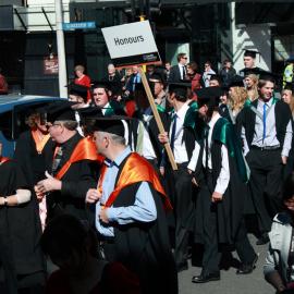 2010 LU graduation afternoon procession (172)