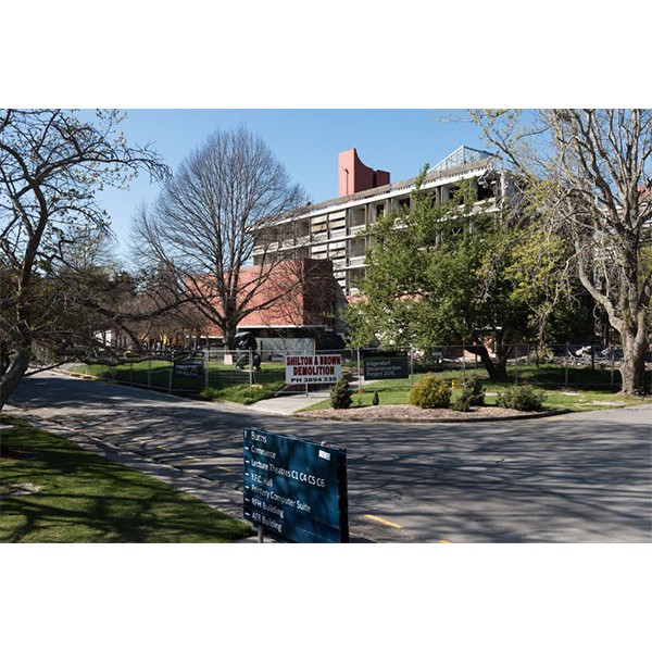 2015 Hilgendorf Deconstruction