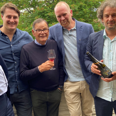 01 December 2022
Friends and family offer fitting tribute to celebrated winemaker