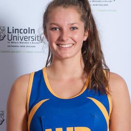 2015 Monique Lynes - Netball Scholar