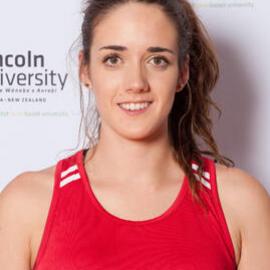 2014 Laura Axcell - Netball Scholar