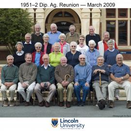 1951-2 DipAg Reunion whole group, March 2009
