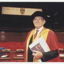 1999 Graduation ceremony: Ronald Ramsay Trotter, Honorary Doctorate 01