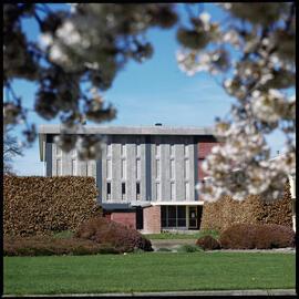 Gillespie Hall, 1977 (2)