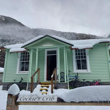 Cockie's Crib