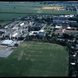 Aerial view of Lincoln College, 1978 (2)