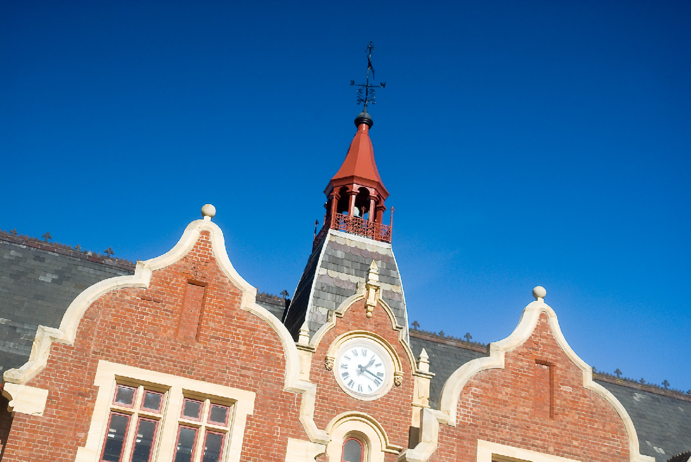 11 February 1983
Goat farm theme