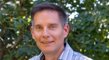 Lincoln Distinguished Professor Philip Hulme