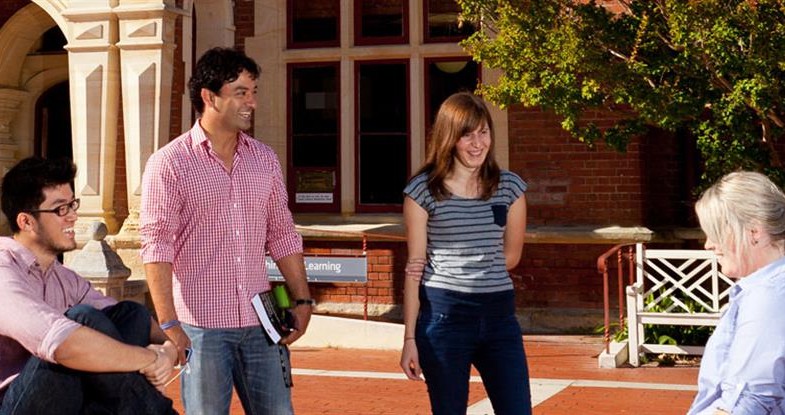 27 August 1993 
Lincoln University - Comfortable with Global Role