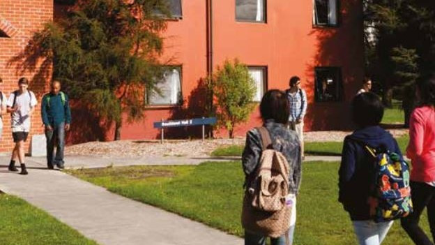 13 August 1997 
Students 'kitted out' by scholarship win