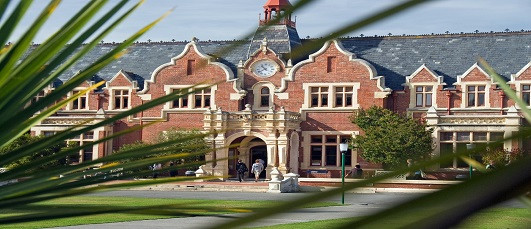 8 June 1992 
Lincoln Popular Destination for Auckland School-Leavers