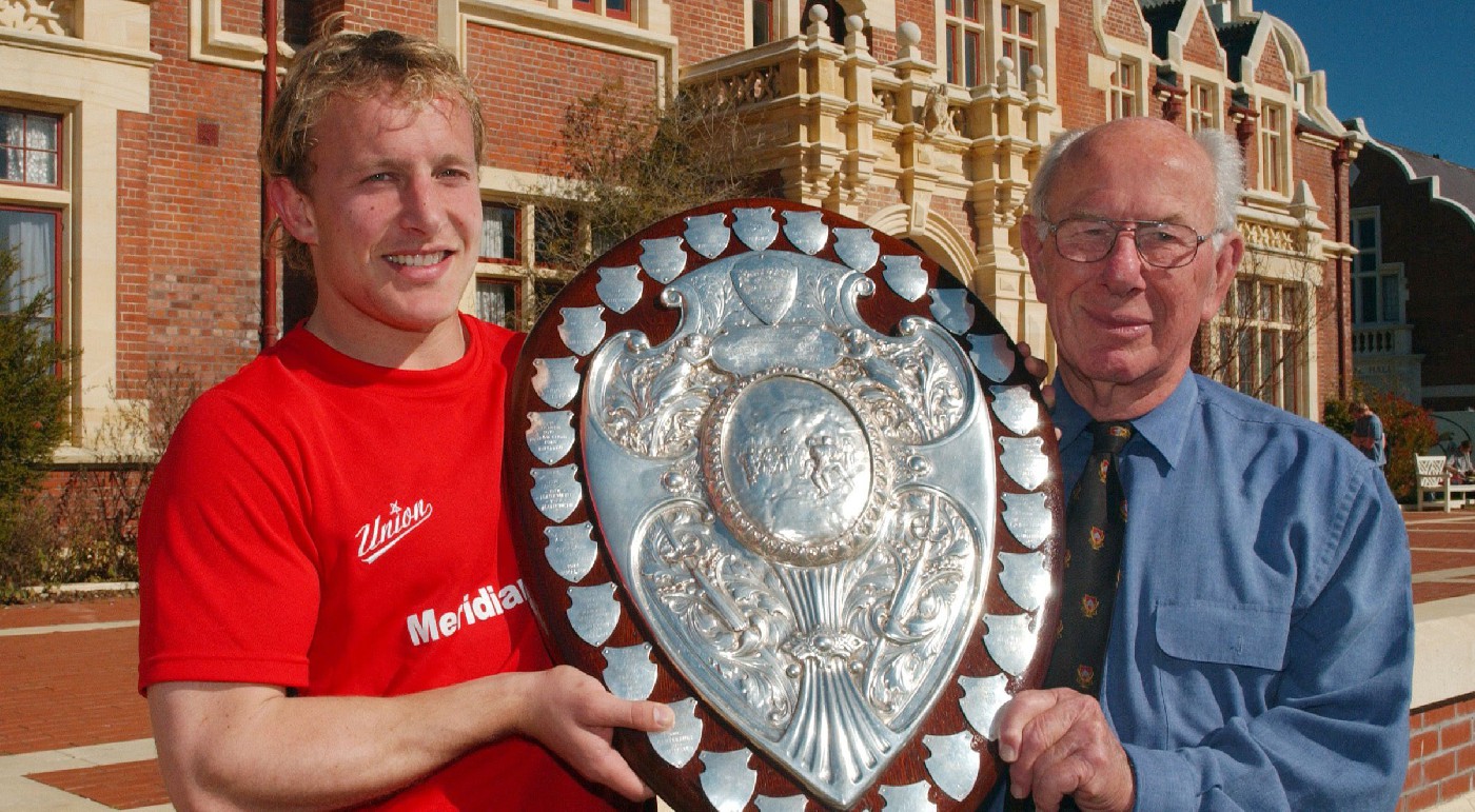 Sir James Douglas Stewart (right), Emeritus Professor of Farm Management at Lincoln University.