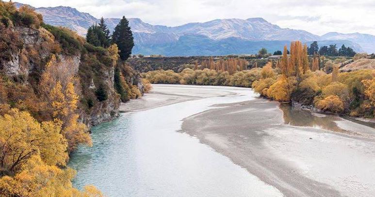 29 October 2010
Inaugural Professorial Research Fellow in Strategic Water Studies Appointed 