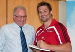 Vice-Chancellor Roger J. Field and Richie McCaw