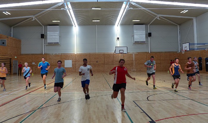 10 March 2014
Scholarship students get military treatment 