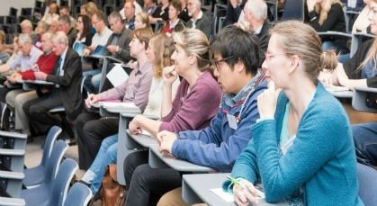 1 December 2015
Spotlight on state of lake 