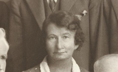 Alice Basten, one of the first female public accountants in New Zealand, pictured as a member of the Auckland City Council in the 1930s. www.teara.govt.nzImage