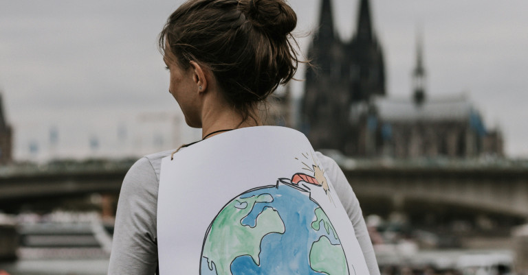 15 May 2025 
Psychological Perspectives On Climate Change